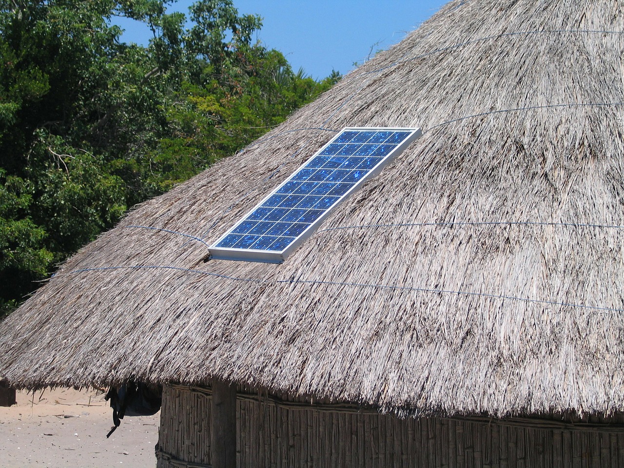 L'utilisation des plaques solaires, pour une solution écologique. 